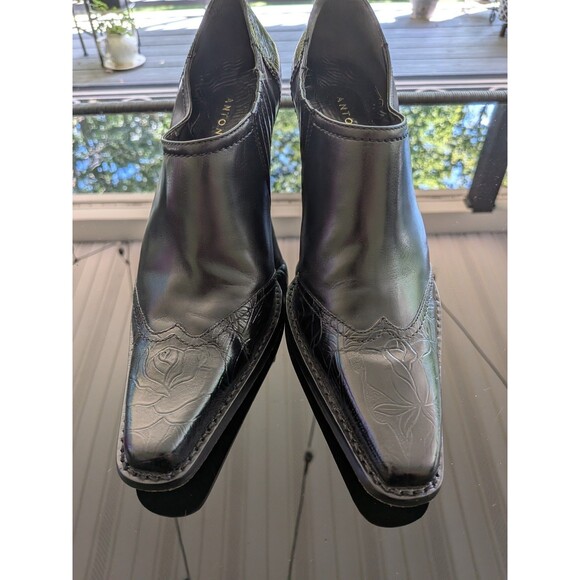 Antonio Melani Shoes Boot Womens 7.5 Black Leather Ankle Heel Western Rose Stamp - Picture 9 of 14